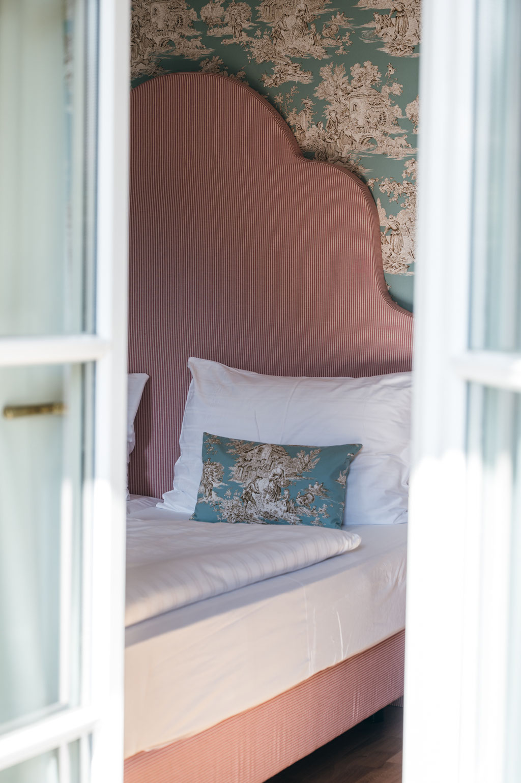 GOLDENER OCHS Bad Ischl - Sommerfrische mit Stil seit 1791 • Member of Mountain Hideaways • ©MarikaUnterladstätter