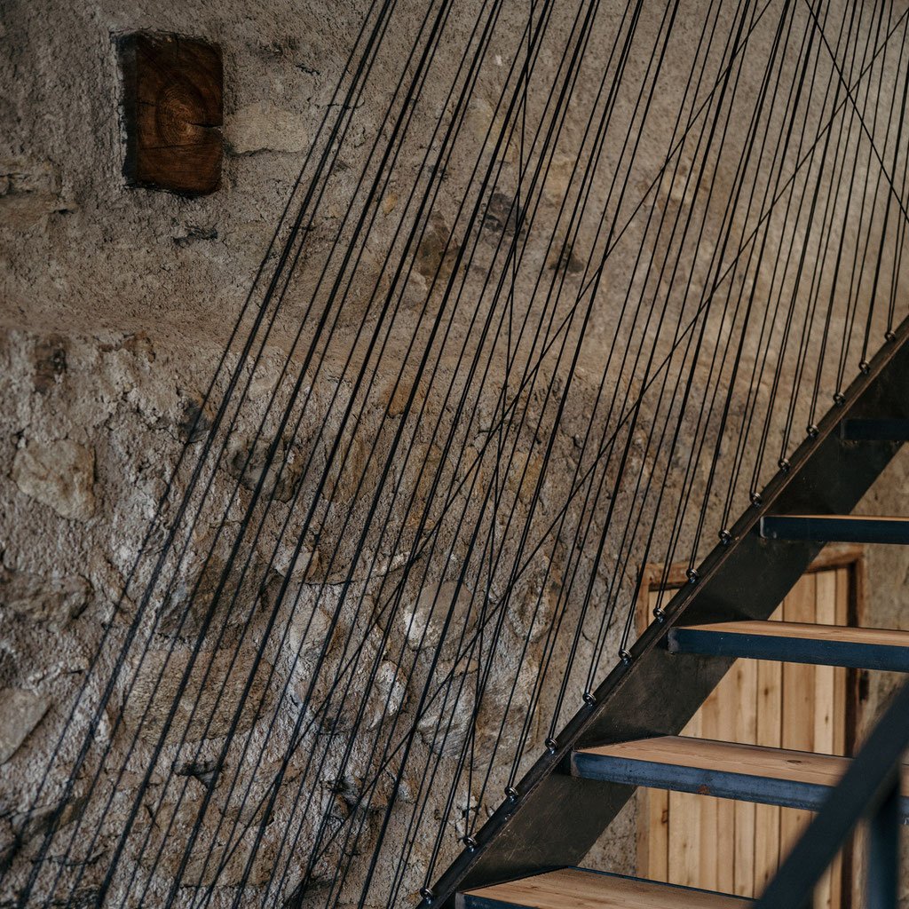 DAS1494 • Holidays in a Historic Landmark | Apartments on the Mieming Plateau in Tyrol - Austria • Member of Mountain Hideaways ©MarikaUnterladstätter