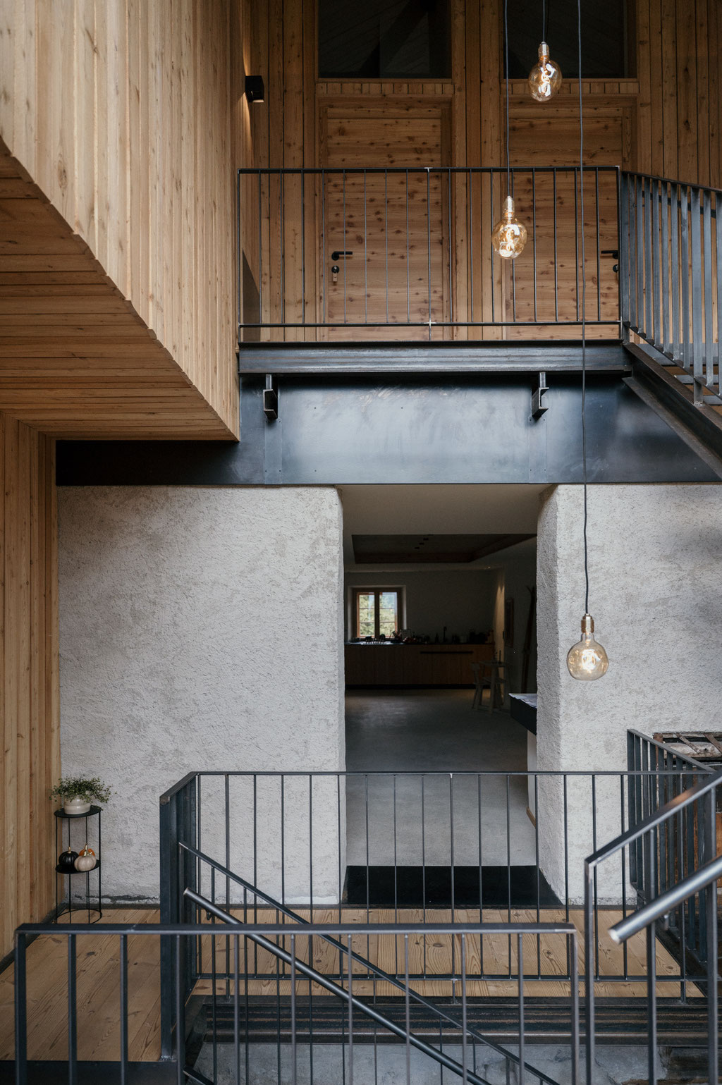 DAS1494 • Holidays in a Historic Landmark | Apartments on the Mieming Plateau in Tyrol - Austria • Member of Mountain Hideaways ©MarikaUnterladstätter