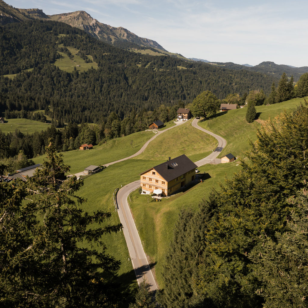 HALWINA HIDEAWAY • A Love Letter to the Bregenzerwald | A Chalet Retreat in Vorarlberg, Austria • Member of Mountain Hideaways ©MarikaUnterladstätter