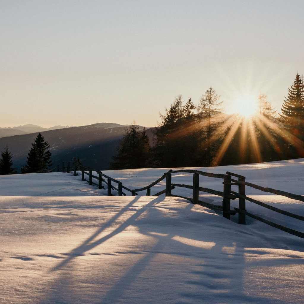 WINTERWANDERUNG AUF DER RODENECKER-LÜSNER-ALM in Südtirol ©Marika Unterladstätter