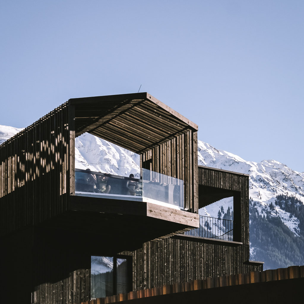 MOUNTAIN HIDEAWAYS - die schönsten Wellnesshotels in den Alpen: Amrai Suites - Montafon - Vorarlberg