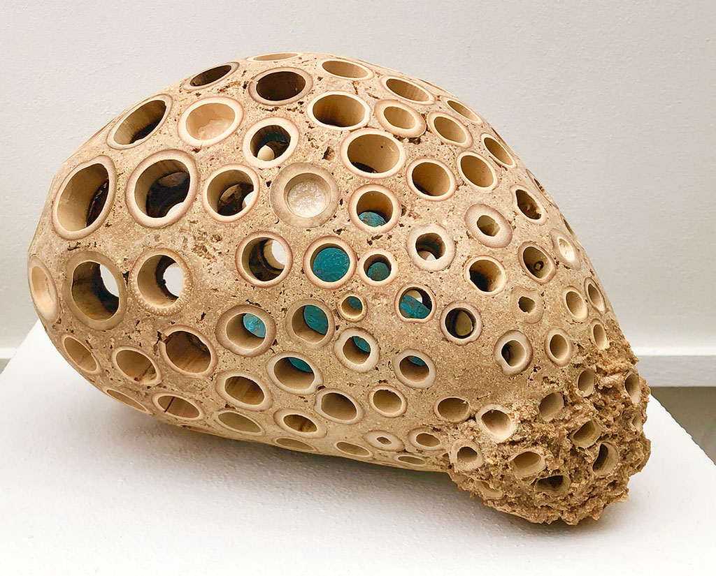 genesis 32 - semen;  2019; Bambus, Klebemasse, Pappmaché; 20/30/25 cm