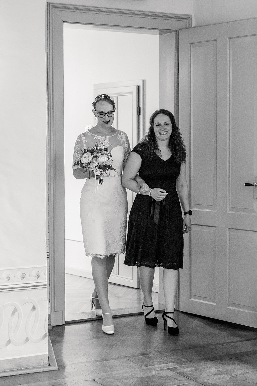 Hochzeit auf Schloss Schwarzenberg im Erzgebirge, Hochzeitsfotos im Regen, Hochzeitsfotograf im Erzgebirge und in Sachsen