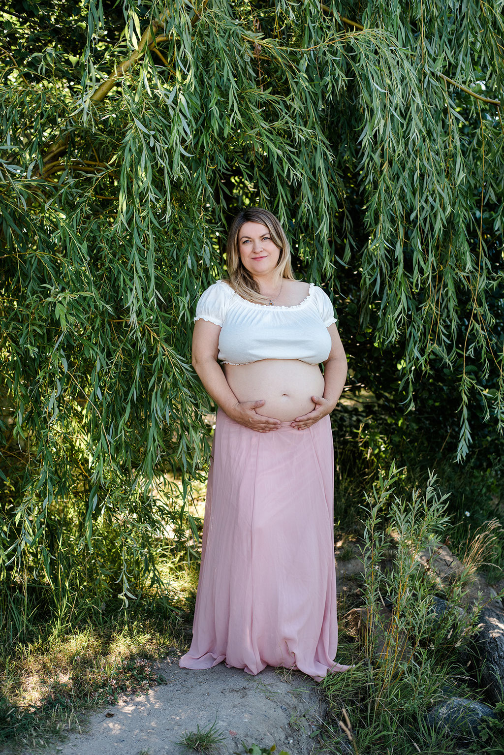 Schwangerschaftsfotos in Leipzig und Markkleeberg am See, Natürliche Babybauchfotografie