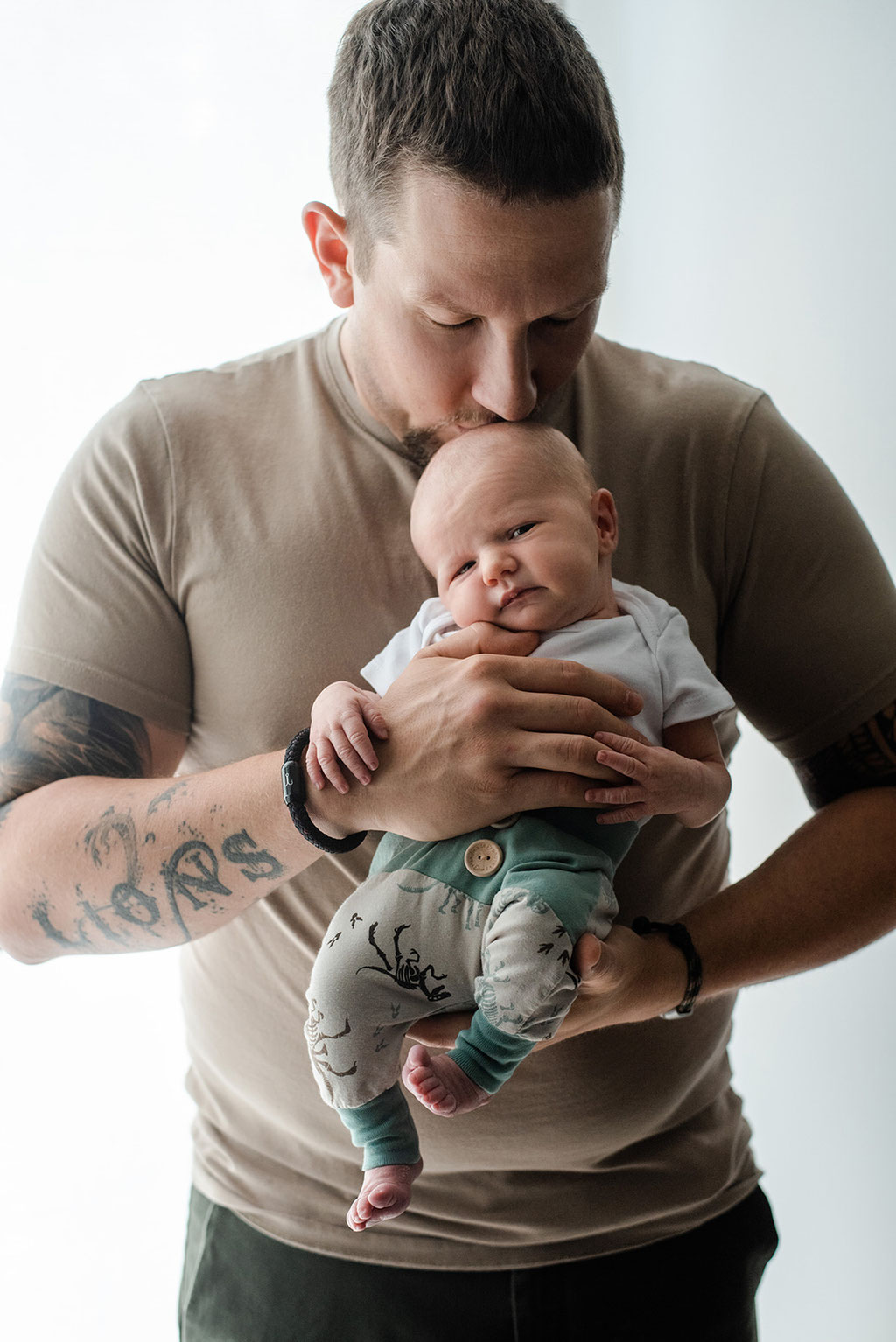 Neugeborenenfotos Leipzig, Fotoshooting mit Baby zuhause in Leipzig, Markkleeberg und Borna