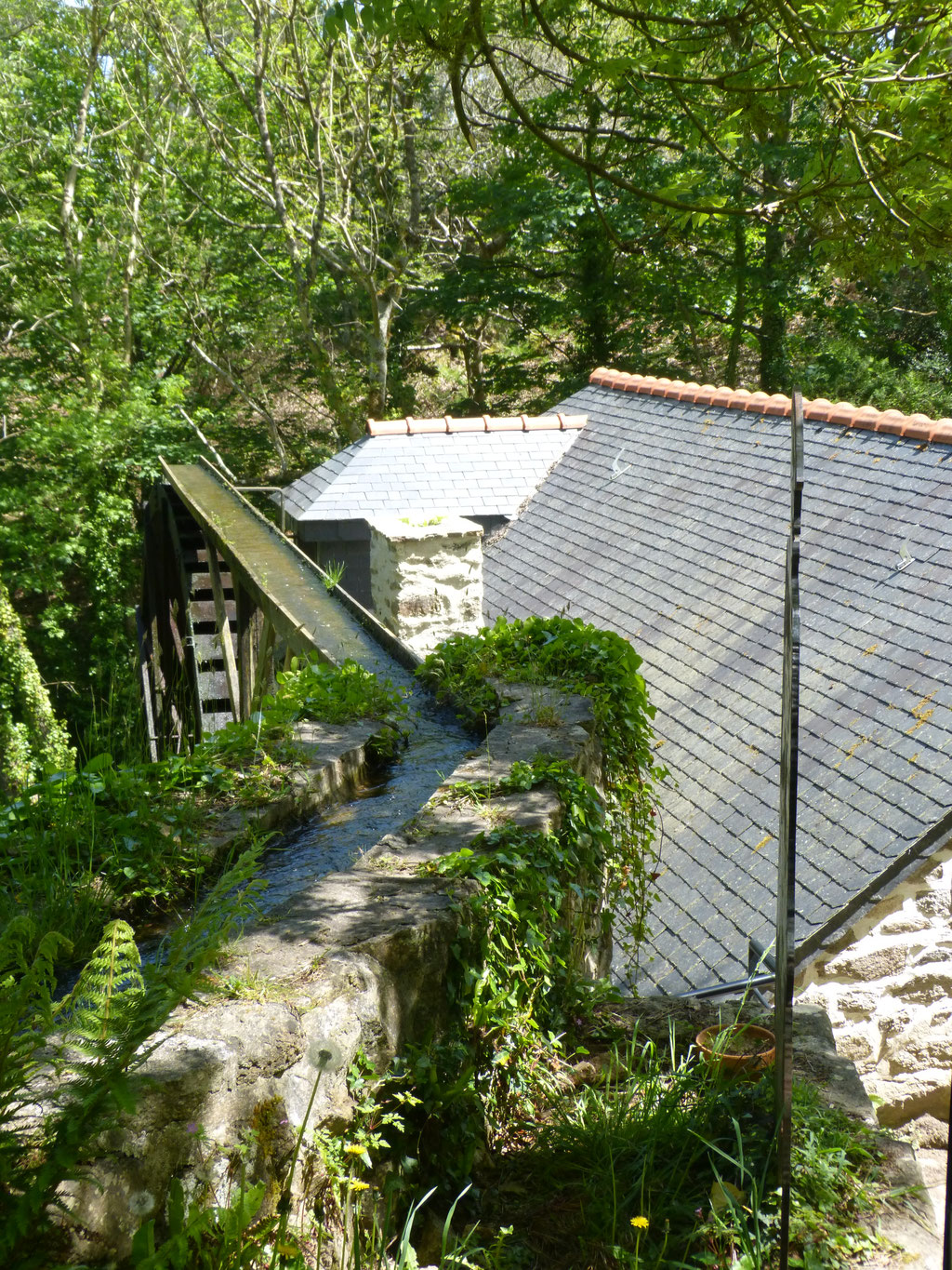 Die Pointe du Millier, Beuzec-Cap-Sizun, alte Wassermühle