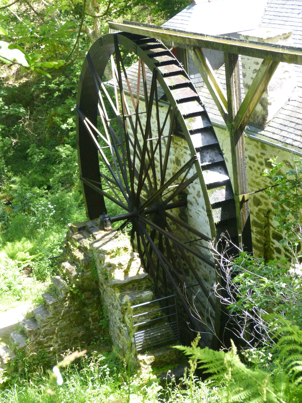 Die Pointe du Millier, Beuzec-Cap-Sizun, alte Wassermühle