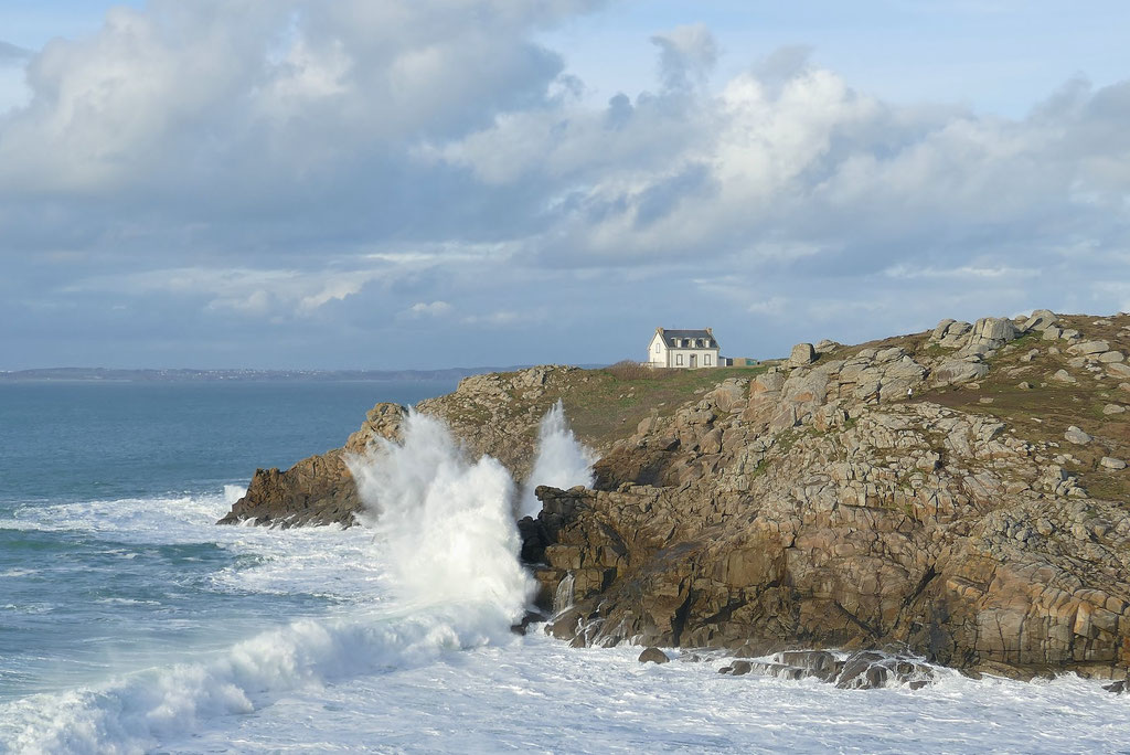 Küstenwanderweg GR34, Cap Sizun, Finistère, Bucht von Douarnenez, Zöllnerweg, Pors Péron zur Pointe du Millier, wandern, Pointe du Millier, Phare du Millier