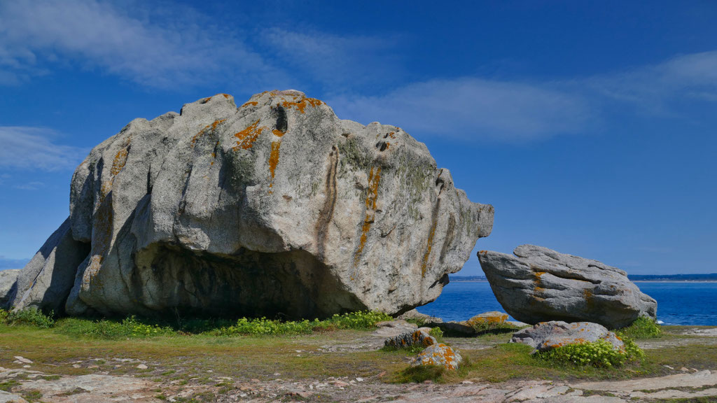 Les Rochers de St. Guénolé, Felsen an der Küste, Bretagne, Finistère