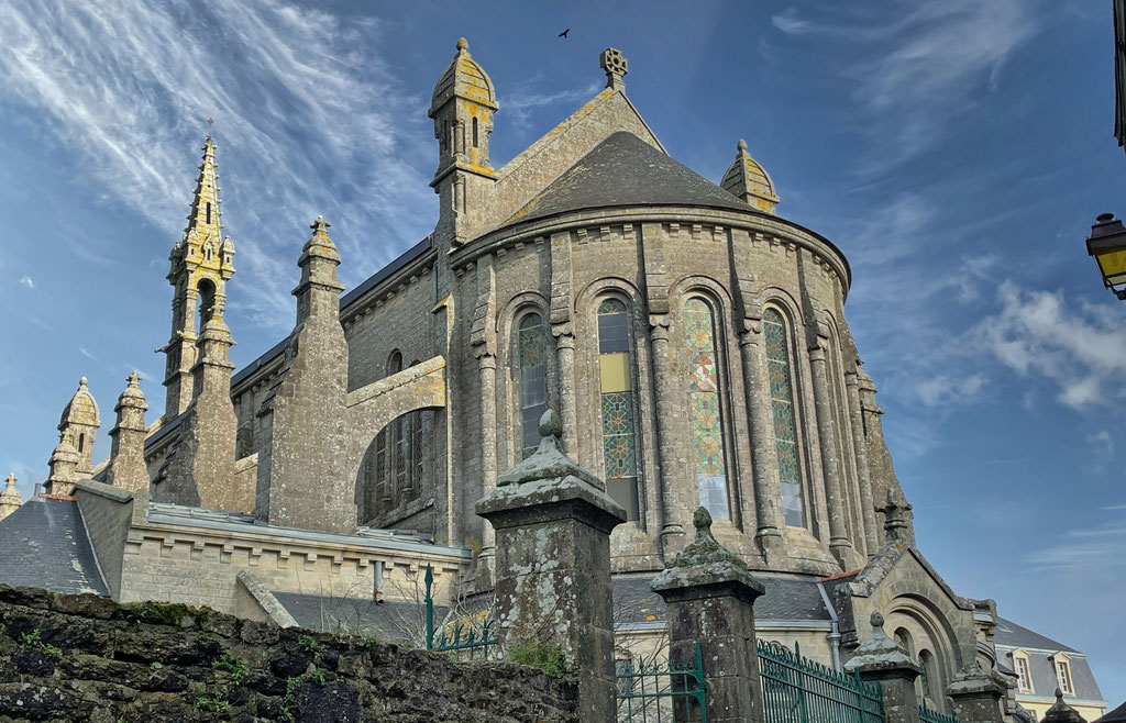 Pont-Croix, mittelalterliches Städtchen, Cap Sizun, Petite Cité de Caractère, Kirche