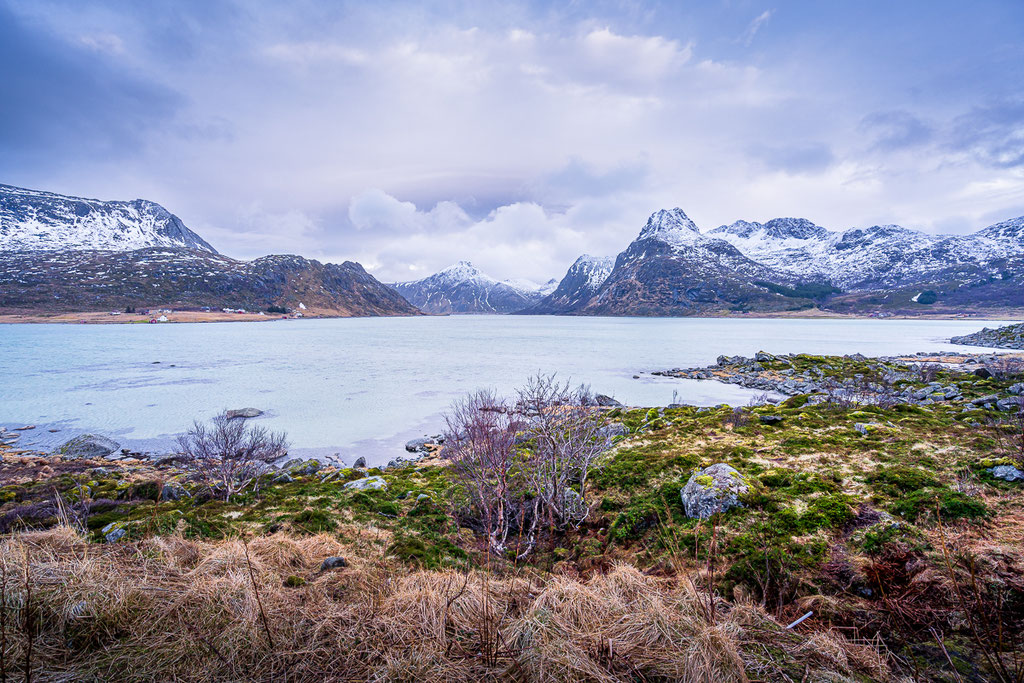 Lofoten - Ausblick in den Fjord bei Flakstad