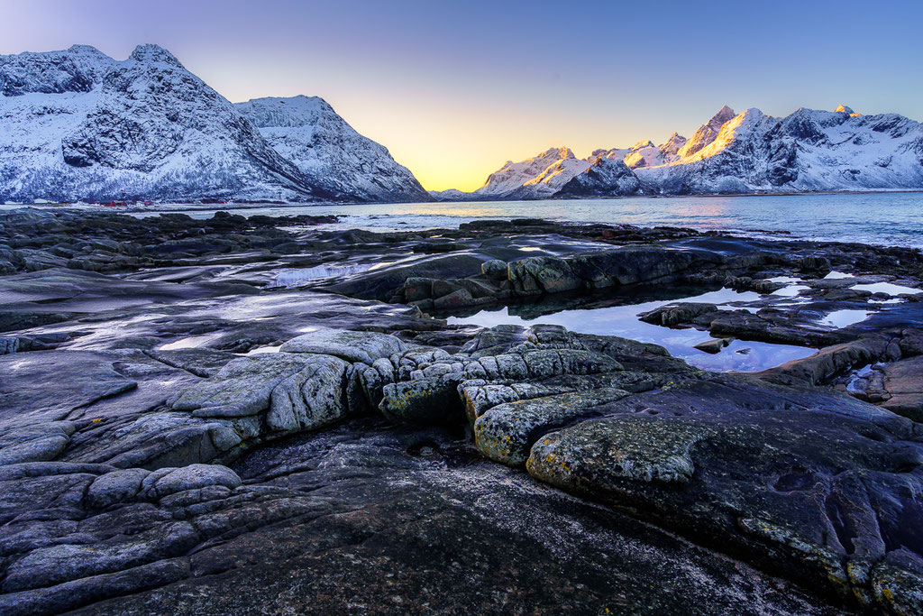 Lofoten: Morgenstimmung am Strand bei Vareid