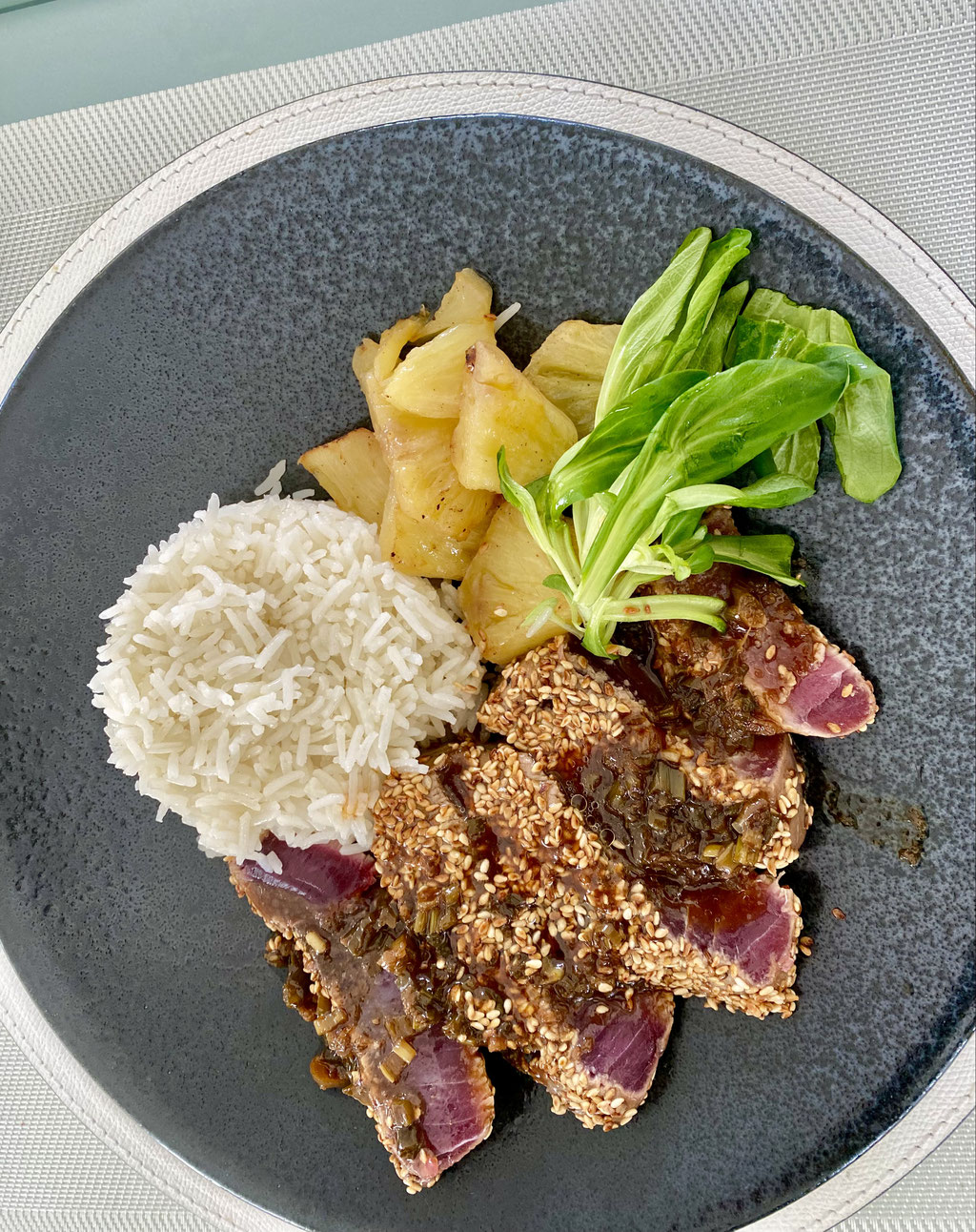Pan seared Tuna with basmati rice and caramelized pine apple by ZsL