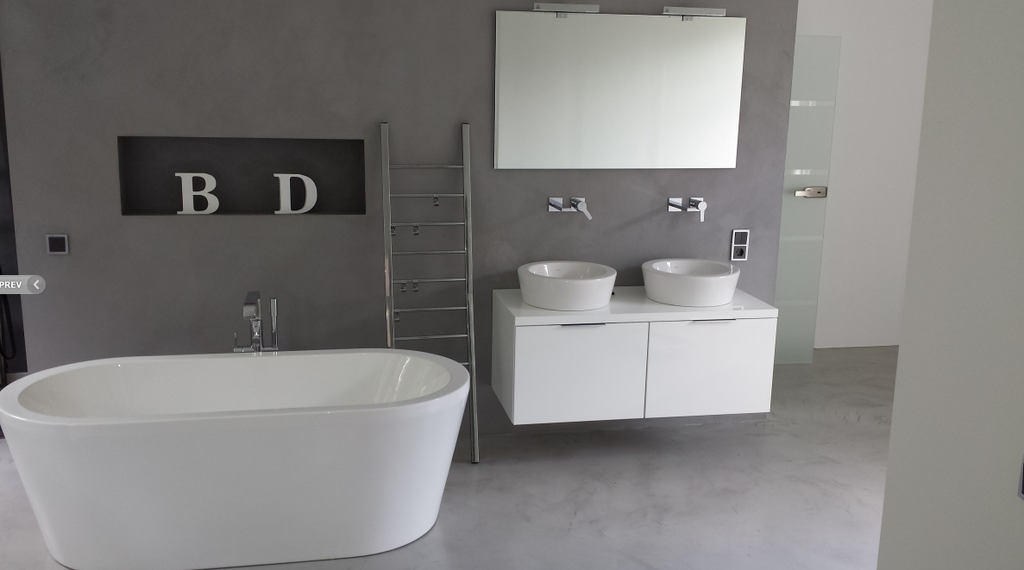 Fugenloses Badezimmer-Fugenlose Wandflächen - Beton Cire - Fugenlose ... Fugenloses Badezimmer-Fugenlose Wandflächen - Beton Cire - Fugenlose ...