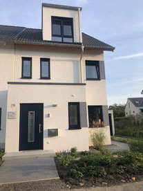 Ansicht der Adresse Peter-Hagen-Str. 29, 51109 Köln Elke Kuhlemann Heilpraktikerin für Psychotherapie Hypnosetherapie und Coaching