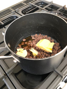 Measure the ingredients to make Easter nests