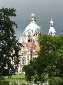 Blick auf das "Neue Rathaus Hannover" © Ina Homfeld