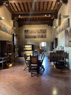 Photo Interior of Palazzo Davanzati, Renaissance Room