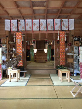 春季大祭 殿内