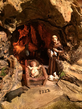 Franz von Assisi in der Krippe - Foto: Verband der Krippenfreunde Österreichs
