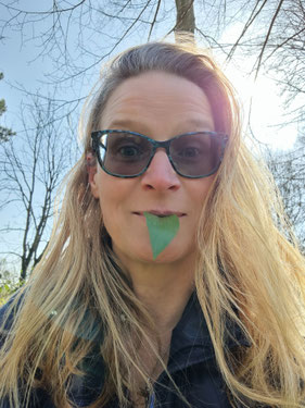 Kräuterwanderung Kräutertour durch Bottrop mit Nicole - HappyHeppert - Hiking, Herbs & Happy Moments