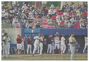 6月5日 南三陸町歌津 平成の森野球場 楽天 VS 巨人戦 河北新報