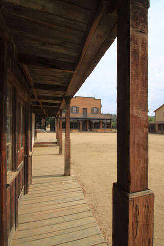 John Wayne filmed on the Paramount Ranch in Malibu just once, "Born to the West" in 1937. It burned down in 2018.