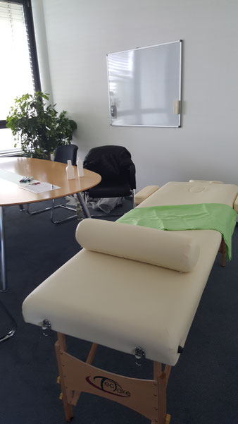 Firmen Massage, Mobile Massage, Massage Praxis in Duisburg, Düsseldorf, Essen, Krefeld, Kamp-Lintford und  Umgebung