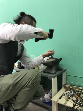 ペットグッズ レザーアイテム 革職人