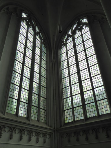 Energielijn Y in de Stevenskerk - zuidoosthoek van het transept 