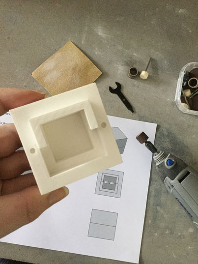 Behind the scenes, the making of a bespoke concrete jewellery box by PASiNGA design