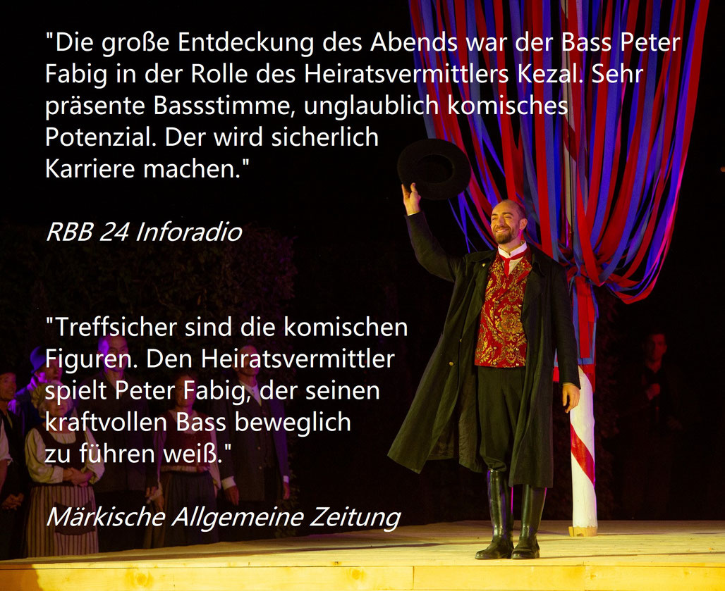 Als Kezal in "Die Verkaufte Braut" Kammeroper Schloss Rheinsberg 2022 (c) Uwe Hauth Fotografie
