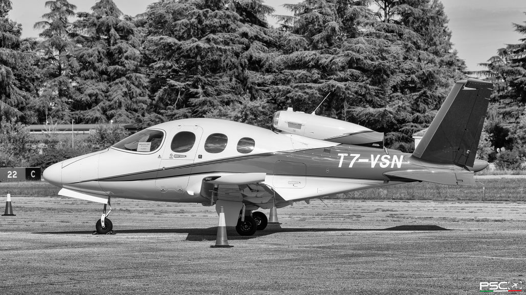 T7-VSN Cirus SF50 Vision 0529  FJ33-5A   2023  @ Padova 07 2025 © Piti Spotter Club Verona