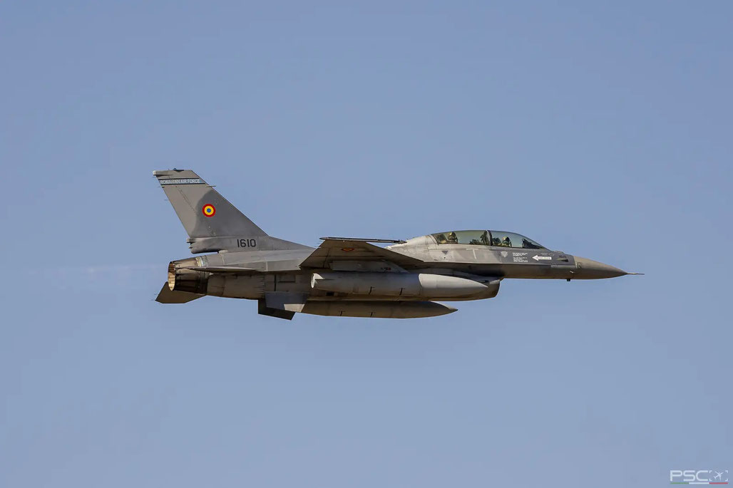 1610  F-16BM M18-1/62-91 Escadrila 53 Vânatoare @ Bucarest BUC 08 2025 © Piti Spotter Club Verona