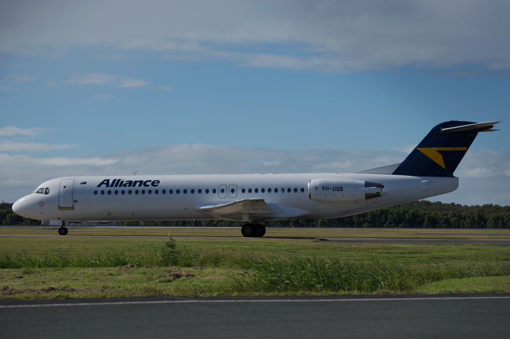 VH-UQB Fokker F100 11483  Tay 650-15  Alliance Airlines 1993 @ Brisbane BNE 08 2025 © Piti Spotter Club Verona