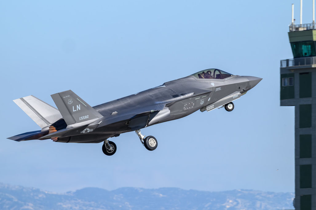 20-5582 LN F-35A-4 AF-342 495th FS @ Falcon Strike 2025  © Archivio Piti Spotter Club Verona