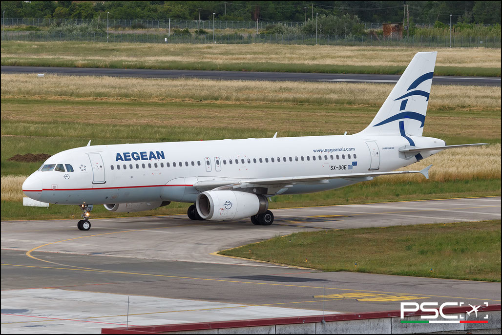 SX-DGE Airbus A320-232 3990  V2527-A5  Aegean Airlines 2009 @ Tirana TIA 05 2026 © Piti Spotter Club Verona