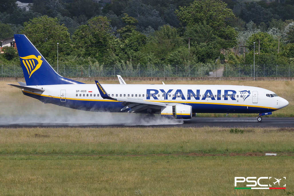 SP-RSS Boeing 737-800 44835 6921 cfm56-7B26E  Buzz>Ryanair 2018  @ Tirana TIA 05 2026 © Piti Spotter Club Verona