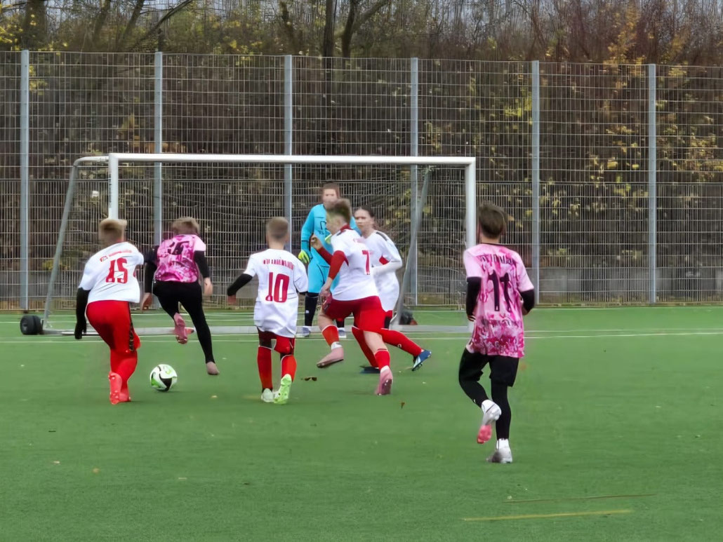 Spieler des Spieles - Lennox Sander gegen Vier