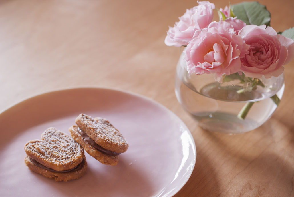 Palmier baked in a cercle + chocolate butter cream, like 'Dacquoise Chocolat', Fleur*Fleur*