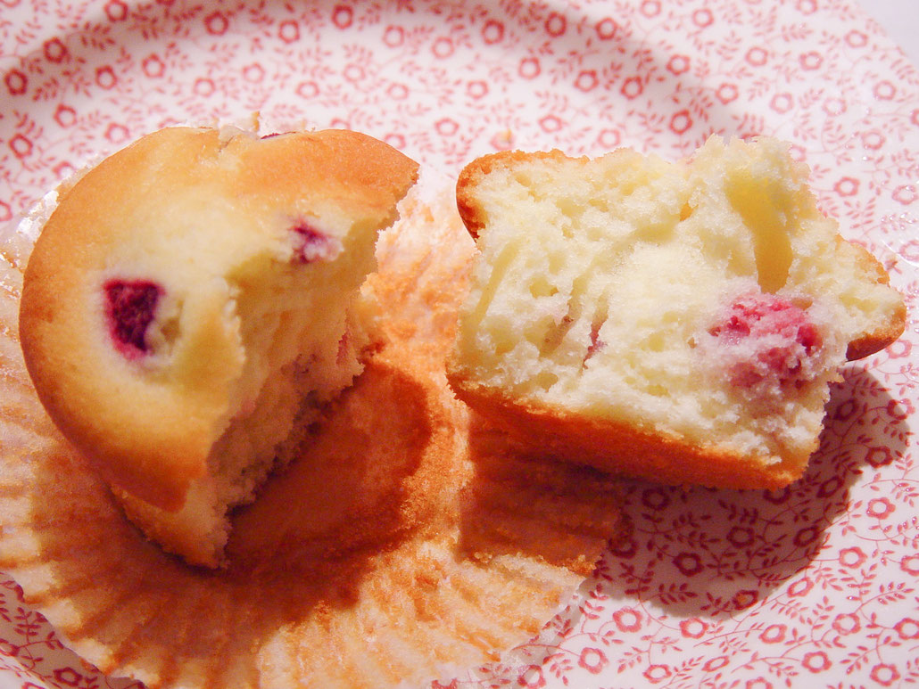 muffin aux framboises (/ muffin aux myrtilles)  マフィン
