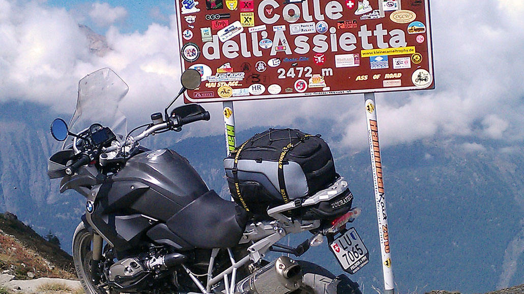 2472 U - I - Colle dell'Assietta © Pässe.Info