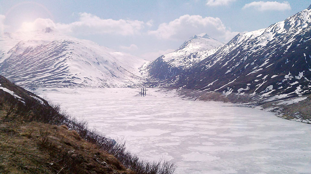Stausee Lukmanierpass (Passo del Lucomagno) © Pässe.Info