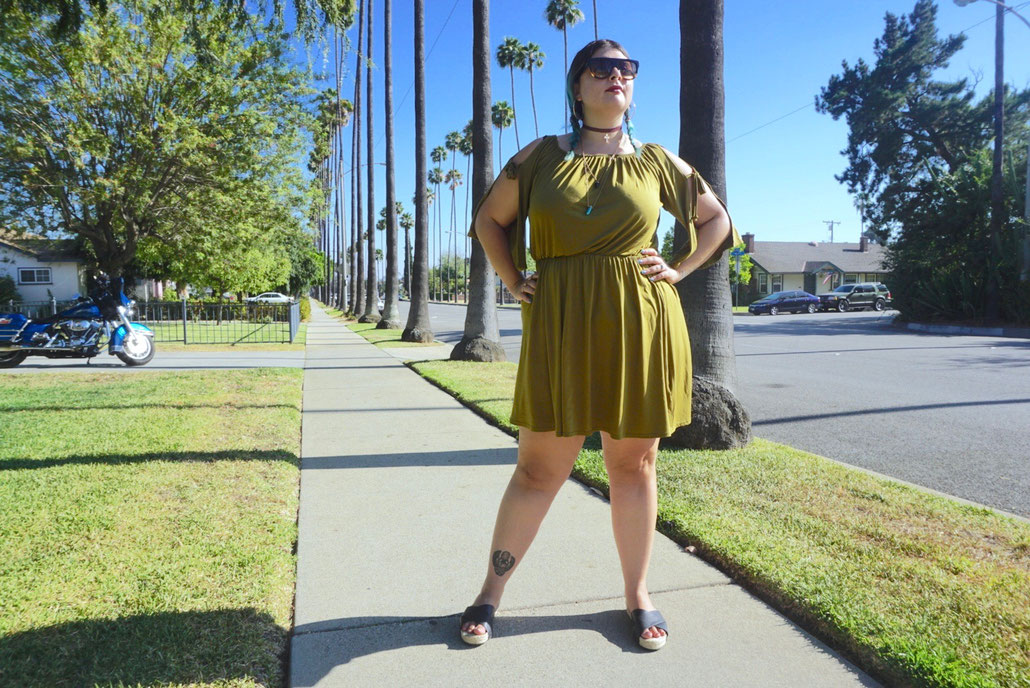 BLOG MODE GRANDE TAILLE LINGERIE JEANS ROBE FASHION CHICWITHCURVES LOS ANGELES MARSEILLE FRANCE