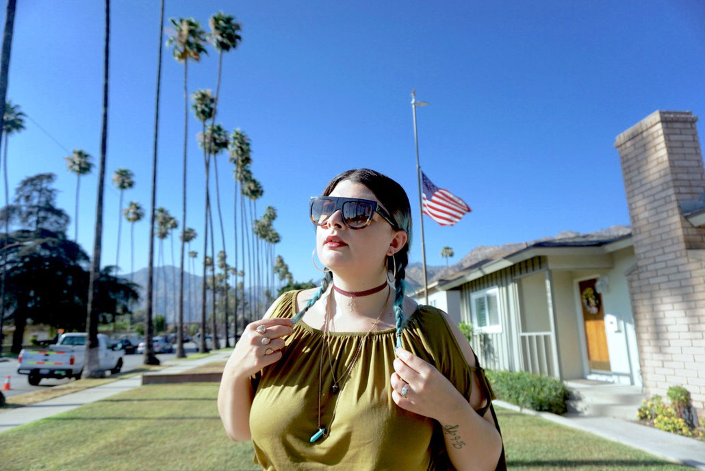 BLOG MODE GRANDE TAILLE LINGERIE JEANS ROBE FASHION CHICWITHCURVES LOS ANGELES MARSEILLE FRANCE