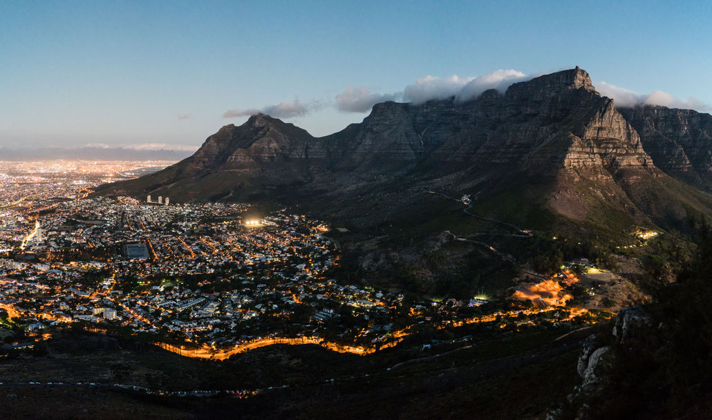 Capetown's Table Mountain seen from Lion's head a dusk