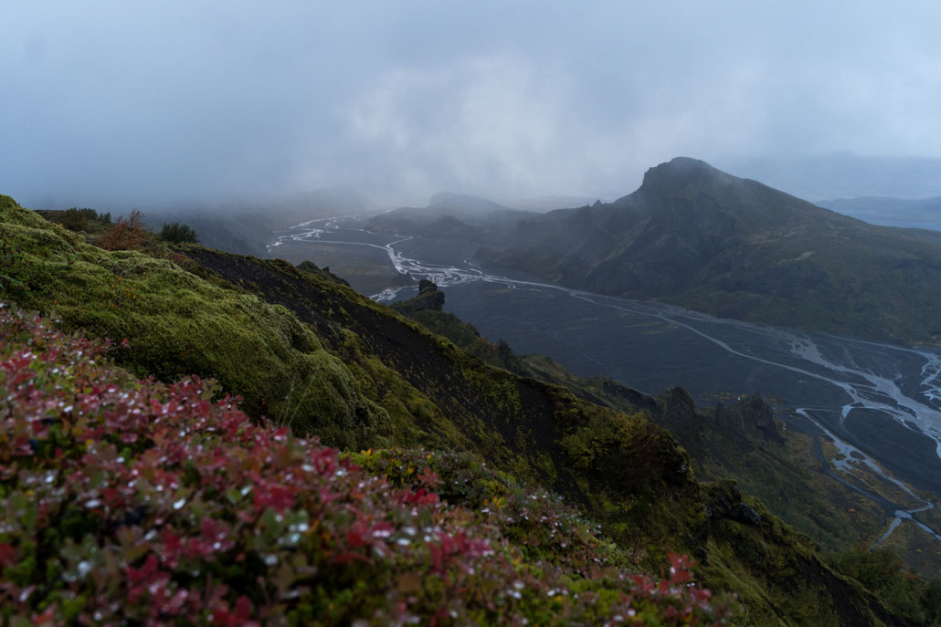 I had a picture in mind of a free floating river in a valley so I had to hike that mountain. This is how I got welcomed up there.