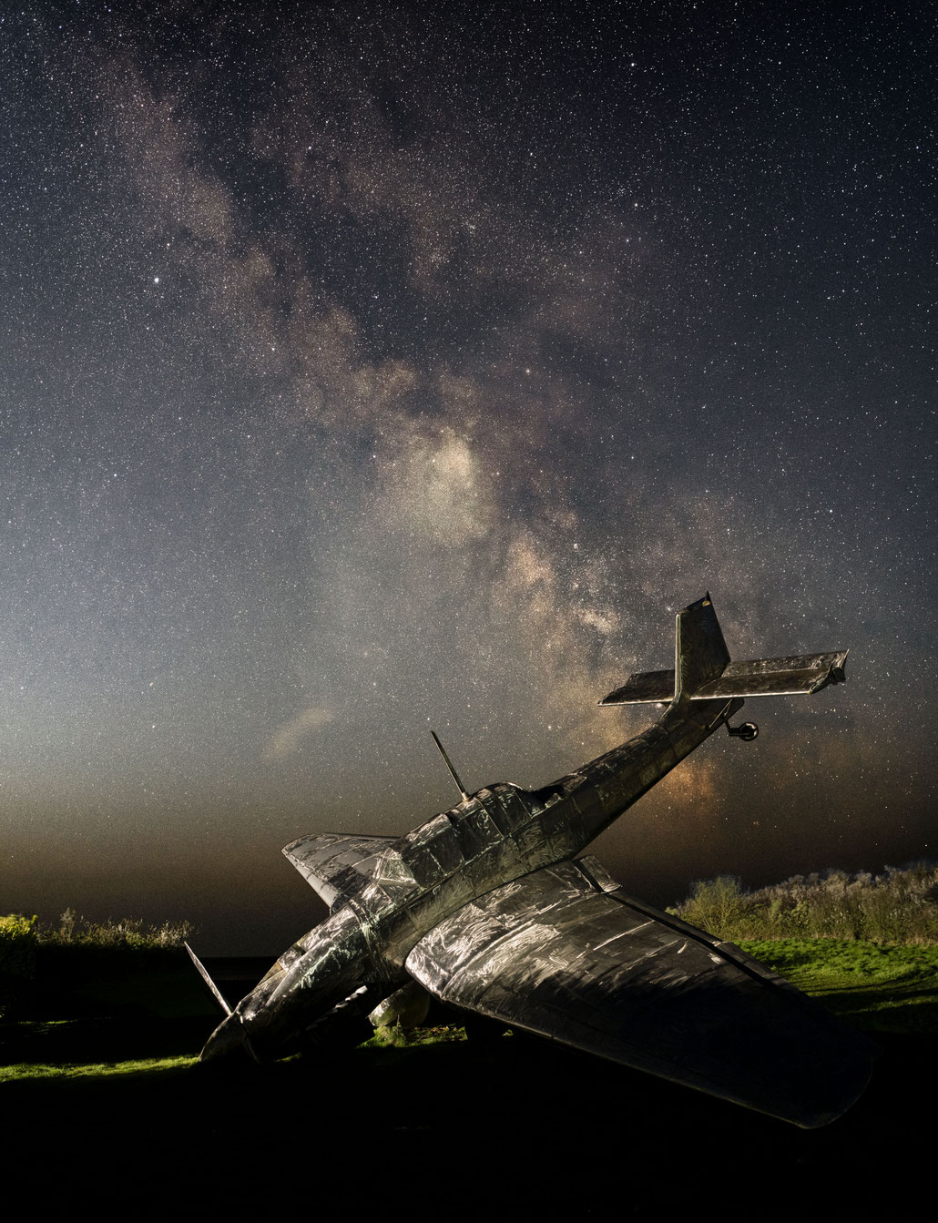 "Down.Two.Earth." as installed at the Battle Of Britain Memorial in Kent/UK. Photography by Steve Catlett