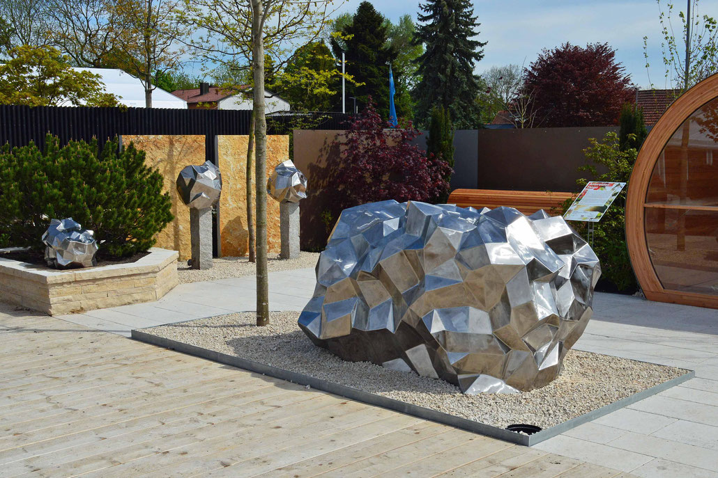 Abstract Asteroid sculptures by Hex. Hex is a Fellow of The Royal British Society Of Sculptors like Helaine Blumenfeld and Richard Deacon.